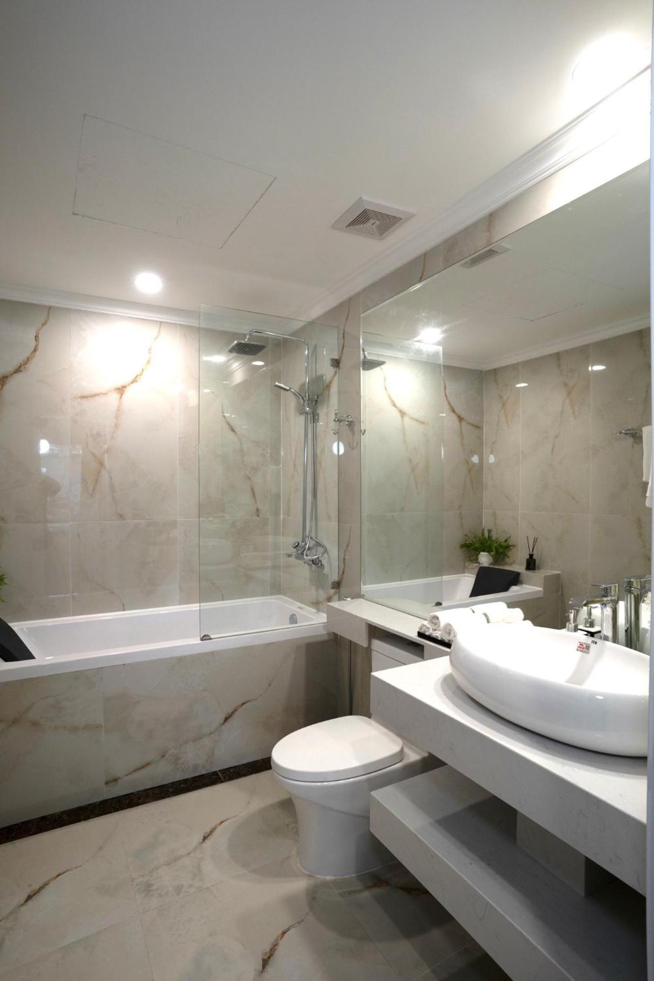 Luxe Paradise Suites Xuan Dieu Hanoi Esterno foto