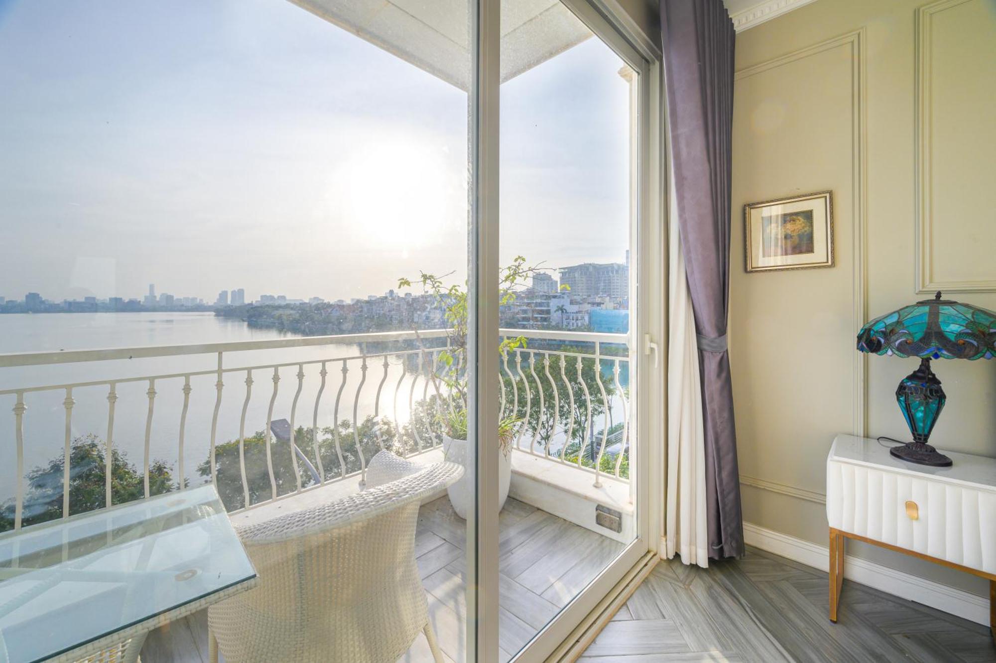 Luxe Paradise Suites Xuan Dieu Hanoi Esterno foto