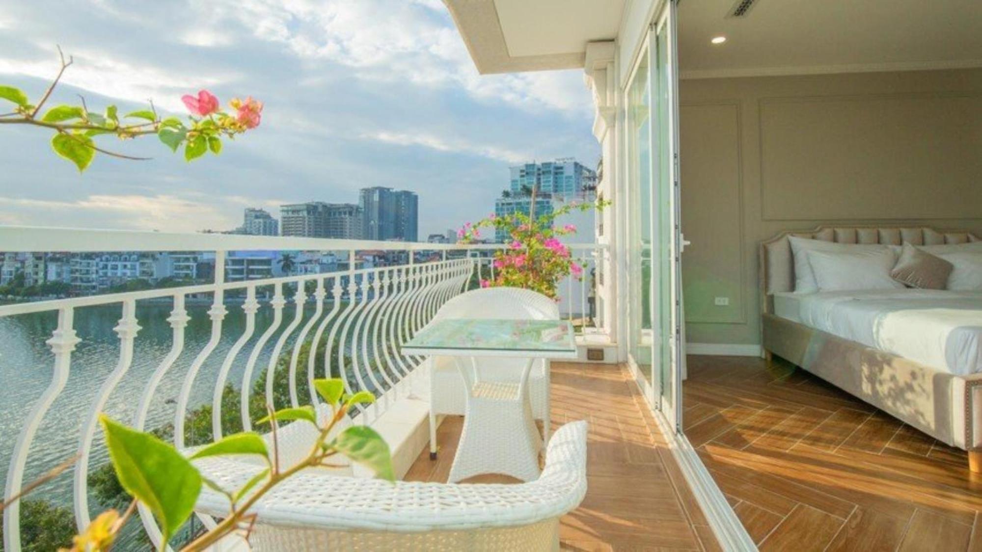 Luxe Paradise Suites Xuan Dieu Hanoi Esterno foto